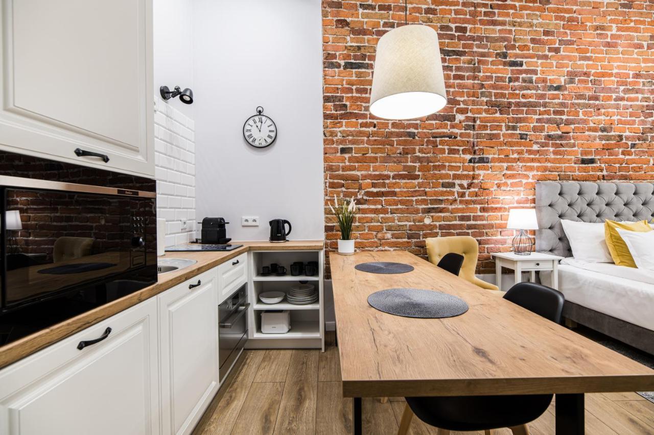 Attractive Apartment Oldtown Near Thetrain Station كراكوفيا المظهر الخارجي الصورة